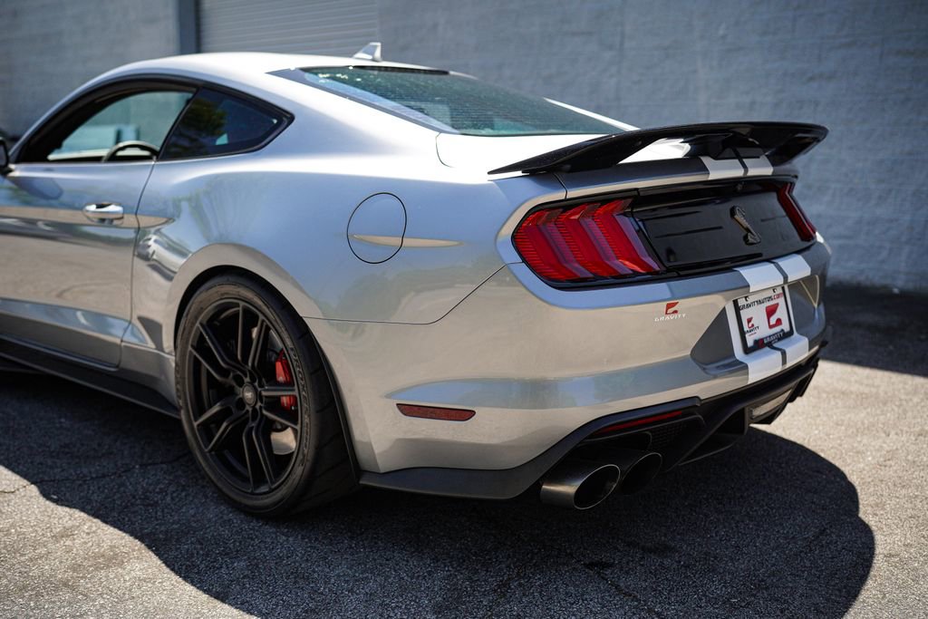 Used 2020 Ford Mustang Shelby GT500 w/ Technology Package RWD image 13