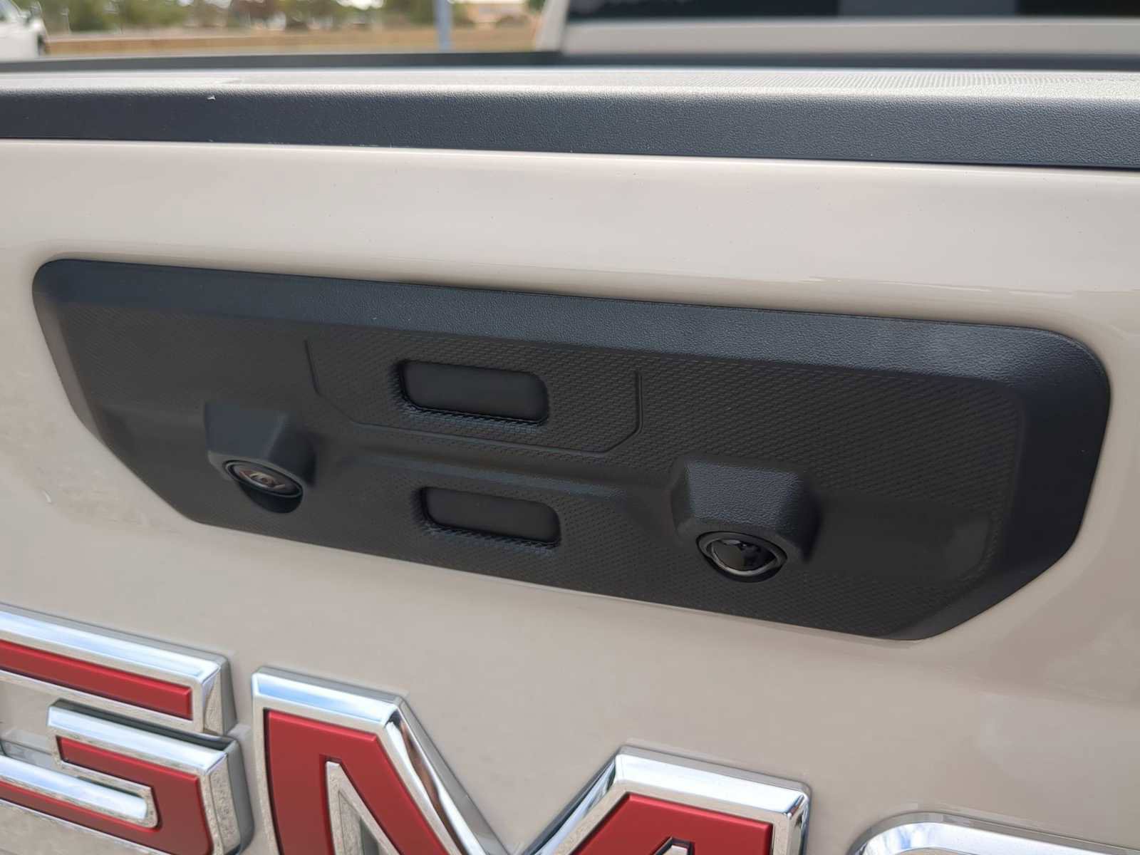 New 2026 GMC Sierra 2500 AT4 w/ AT4 Premium Plus Package image 27