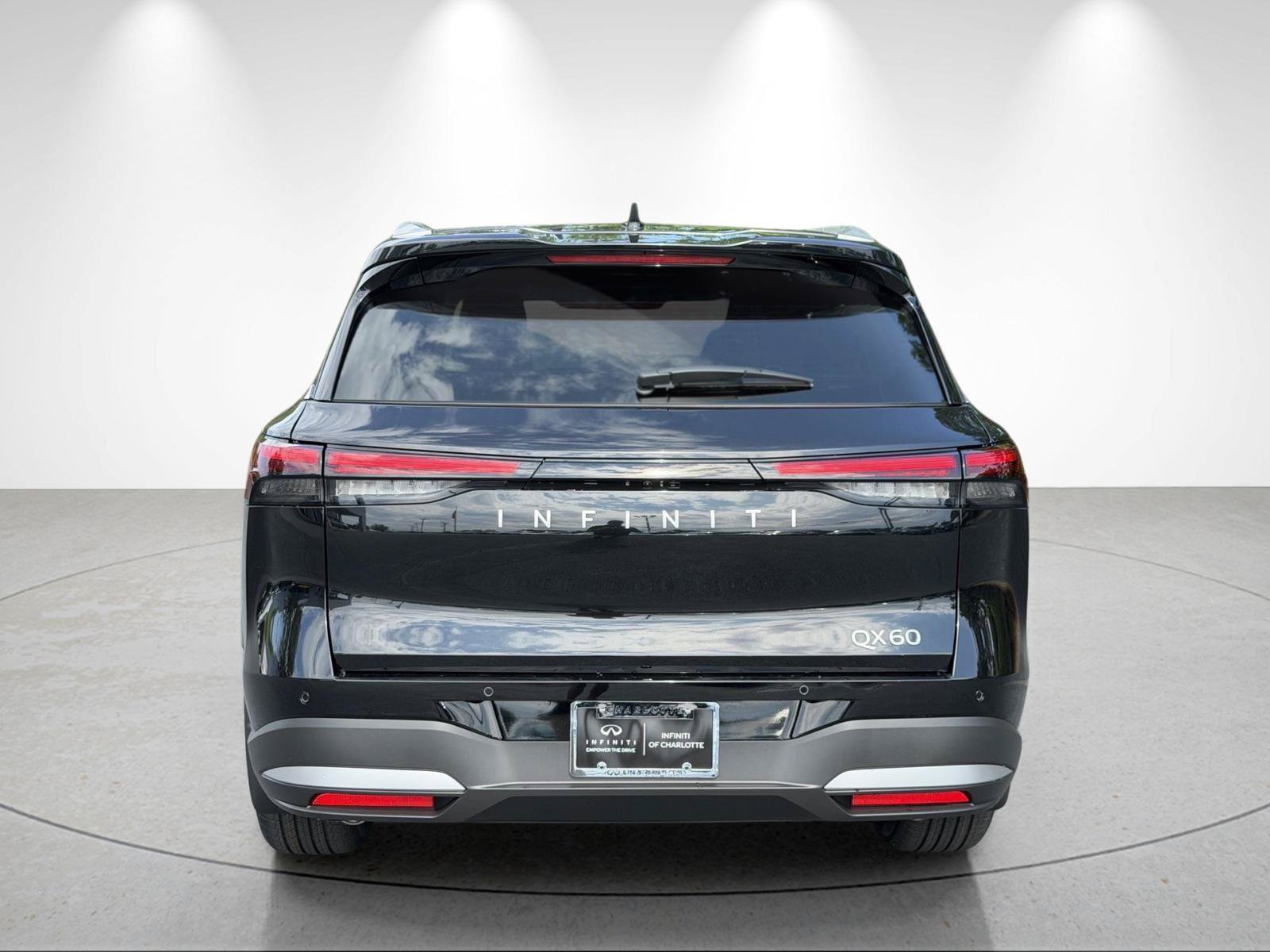 New 2027 INFINITI QX60 Luxe w/ Cargo Package FWD image 4