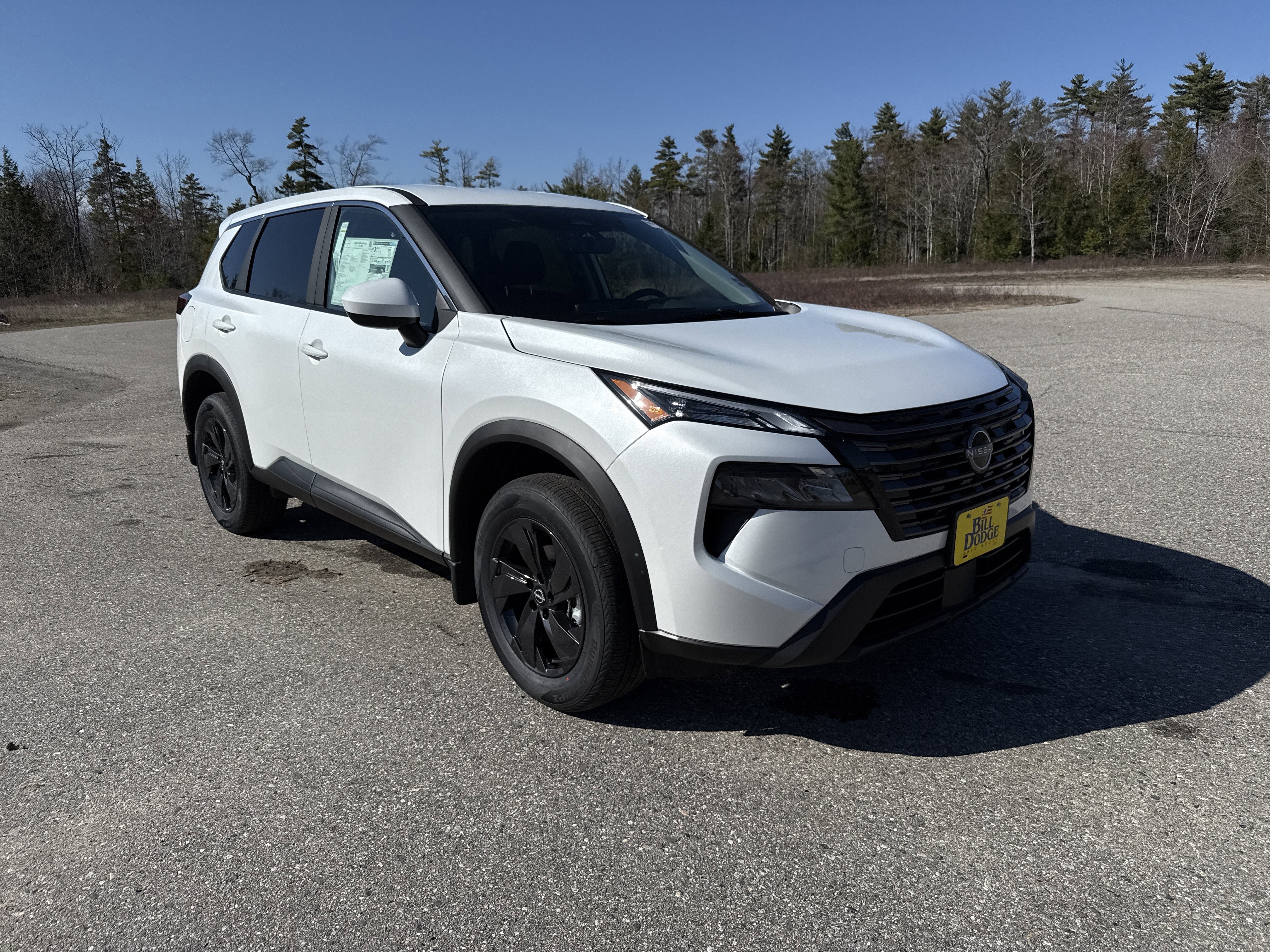 New 2026 Nissan Rogue SV AWD/4WD image 9