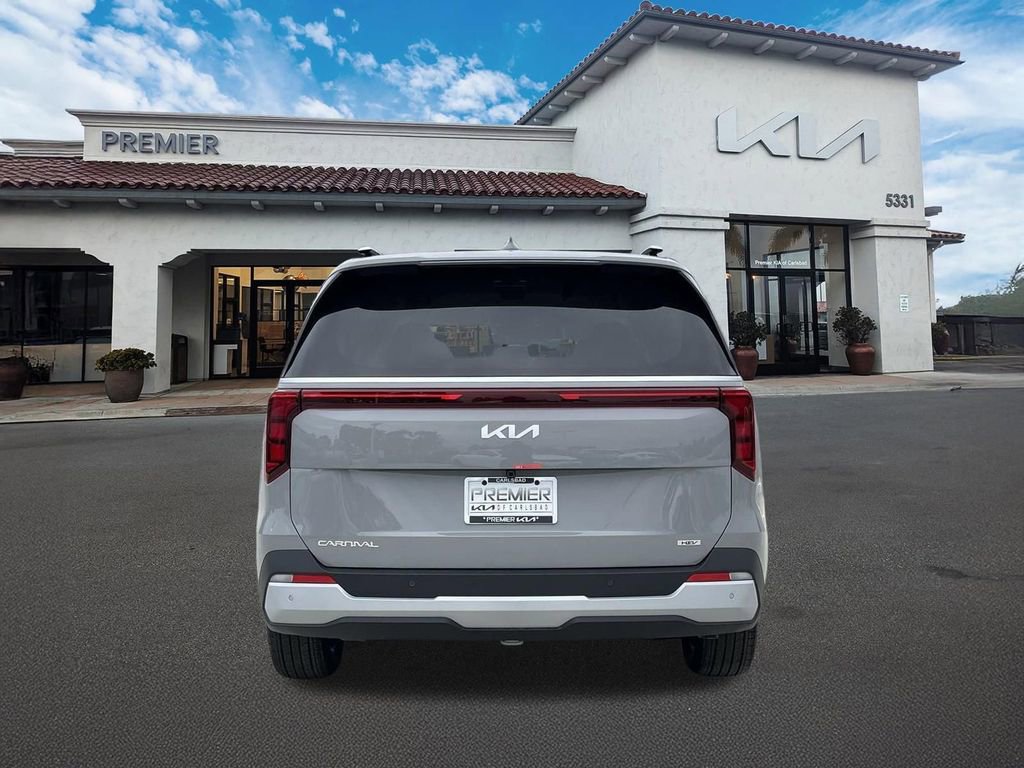 New 2026 Kia Carnival EX FWD image 7
