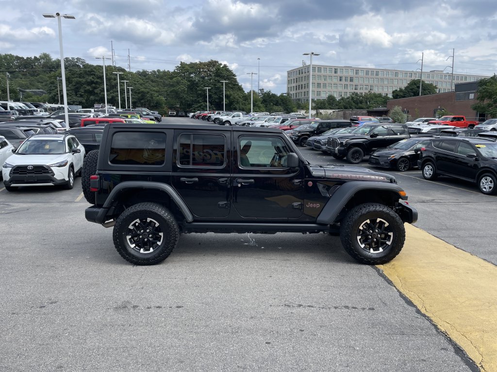 Certified 2025 Jeep Wrangler Unlimited Rubicon AWD/4WD image 7