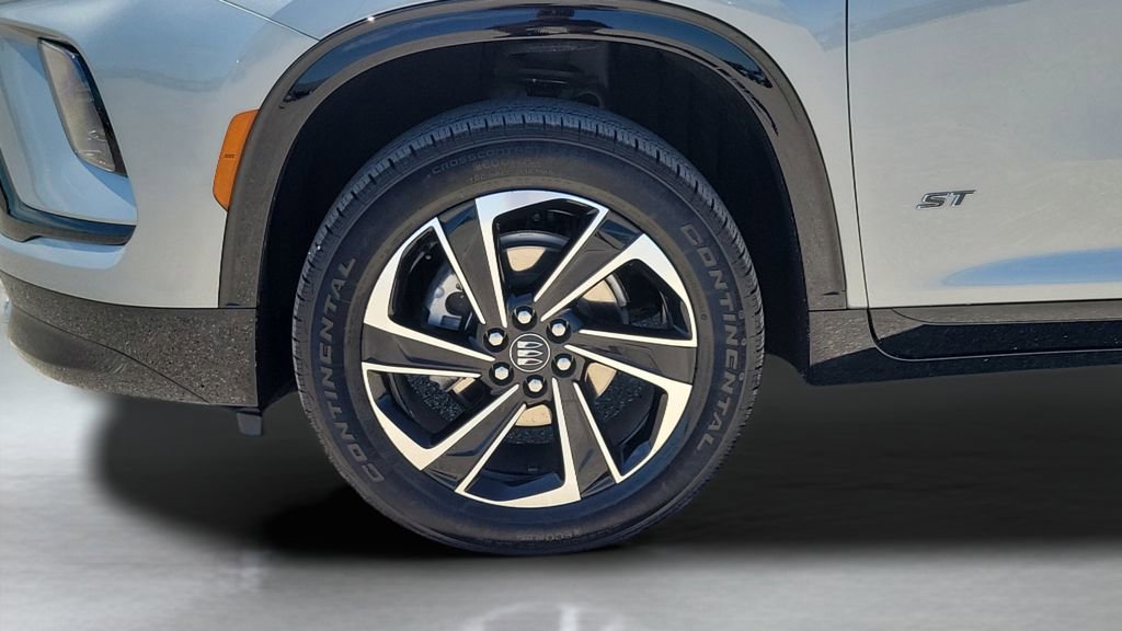 Certified 2025 Buick Enclave Sport Touring image 25