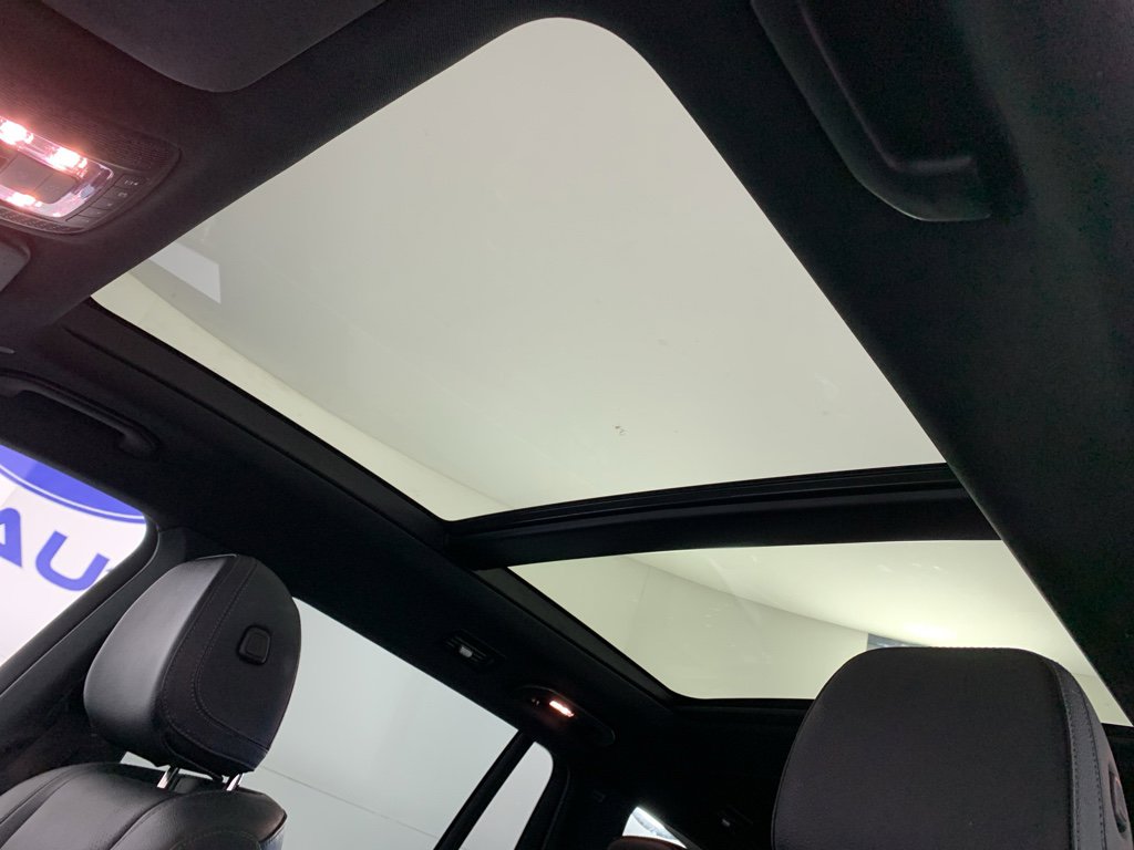 Used 2023 Mercedes-Benz GLS 450 450 4MATIC image 31