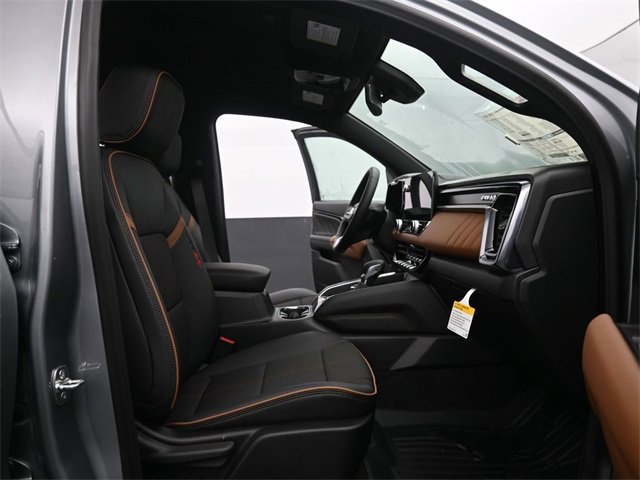 New 2026 GMC Canyon AT4 image 18