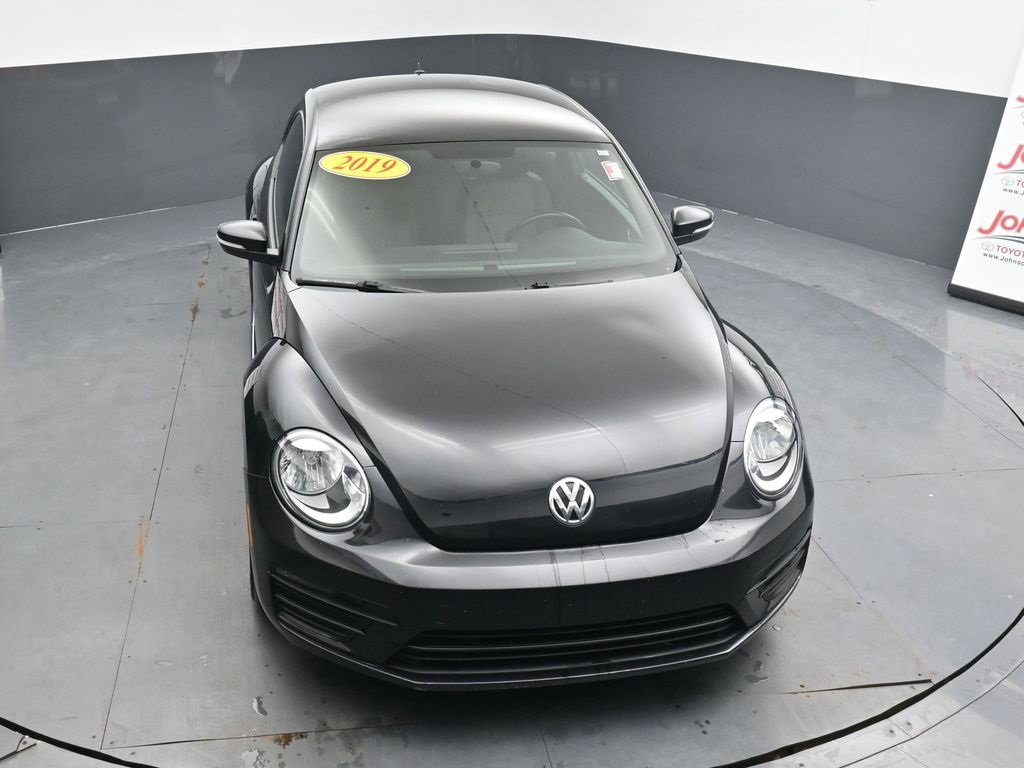 Used 2019 Volkswagen Beetle 2.0T S image 26