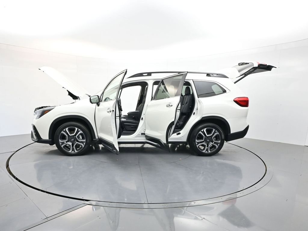 Used 2023 Subaru Ascent Touring AWD/4WD image 40