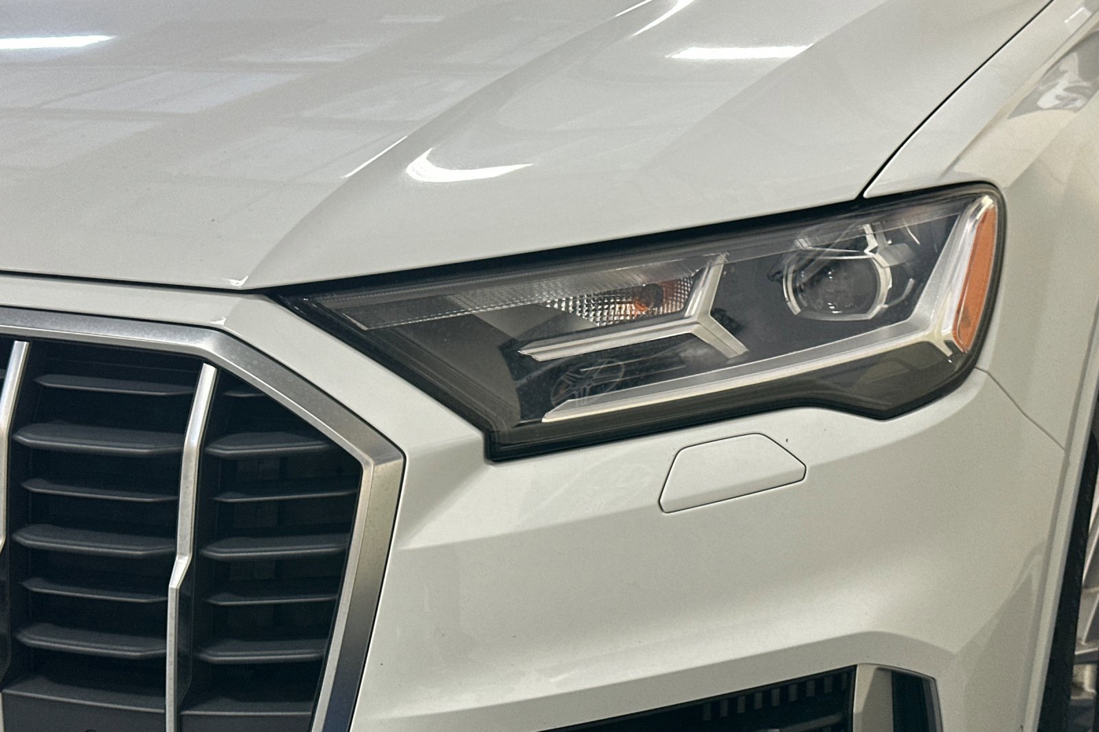 Used 2021 Audi Q7 3.0T Premium image 54