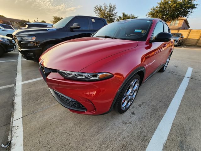 Used 2024 Alfa Romeo Tonale Veloce AWD/4WD image 3