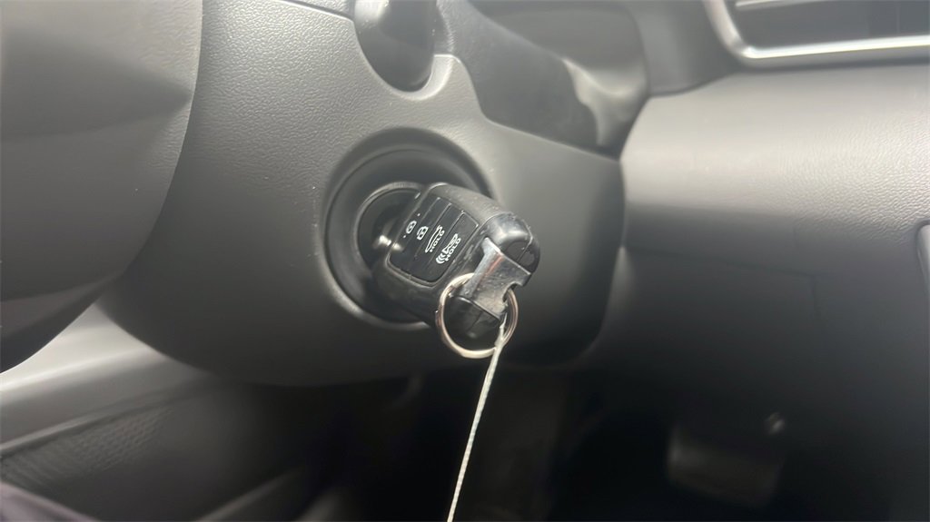 Used 2021 Hyundai Elantra SE image 23