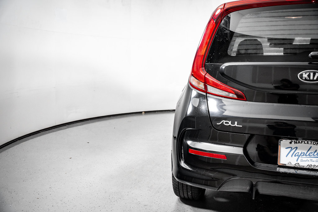 Used 2020 Kia Soul GT-Line FWD image 10