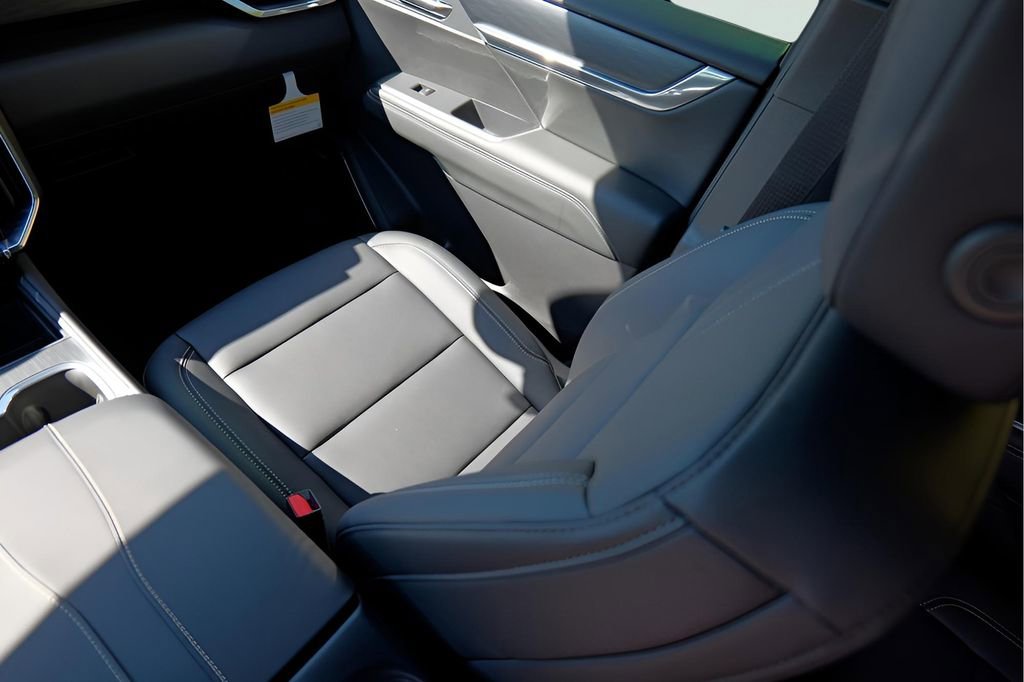 New 2026 GMC Acadia Elevation w/ Black Edition image 24