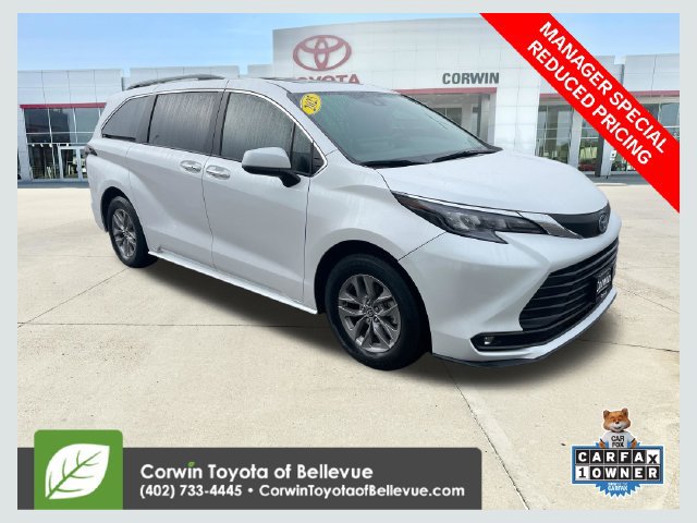 Certified 2025 Toyota Sienna XLE