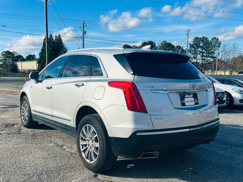 Used 2017 Cadillac XT5 Luxury image 4