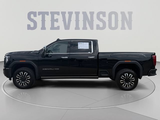 Used 2025 GMC Sierra 2500 Denali Ultimate w/ Max Trailering Package AWD/4WD image 2