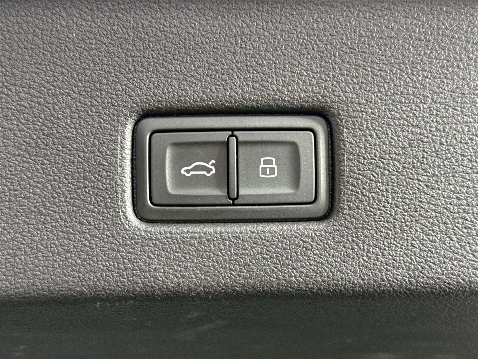 Used 2022 Audi A7 3.0T Premium image 38