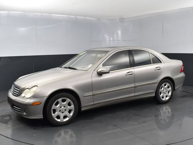 Used 2005 Mercedes-Benz C 240 4MATIC Sedan image 5