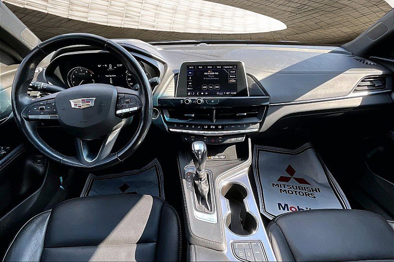 Used 2023 Cadillac CT4 Premium Luxury w/ Climate Package image 15