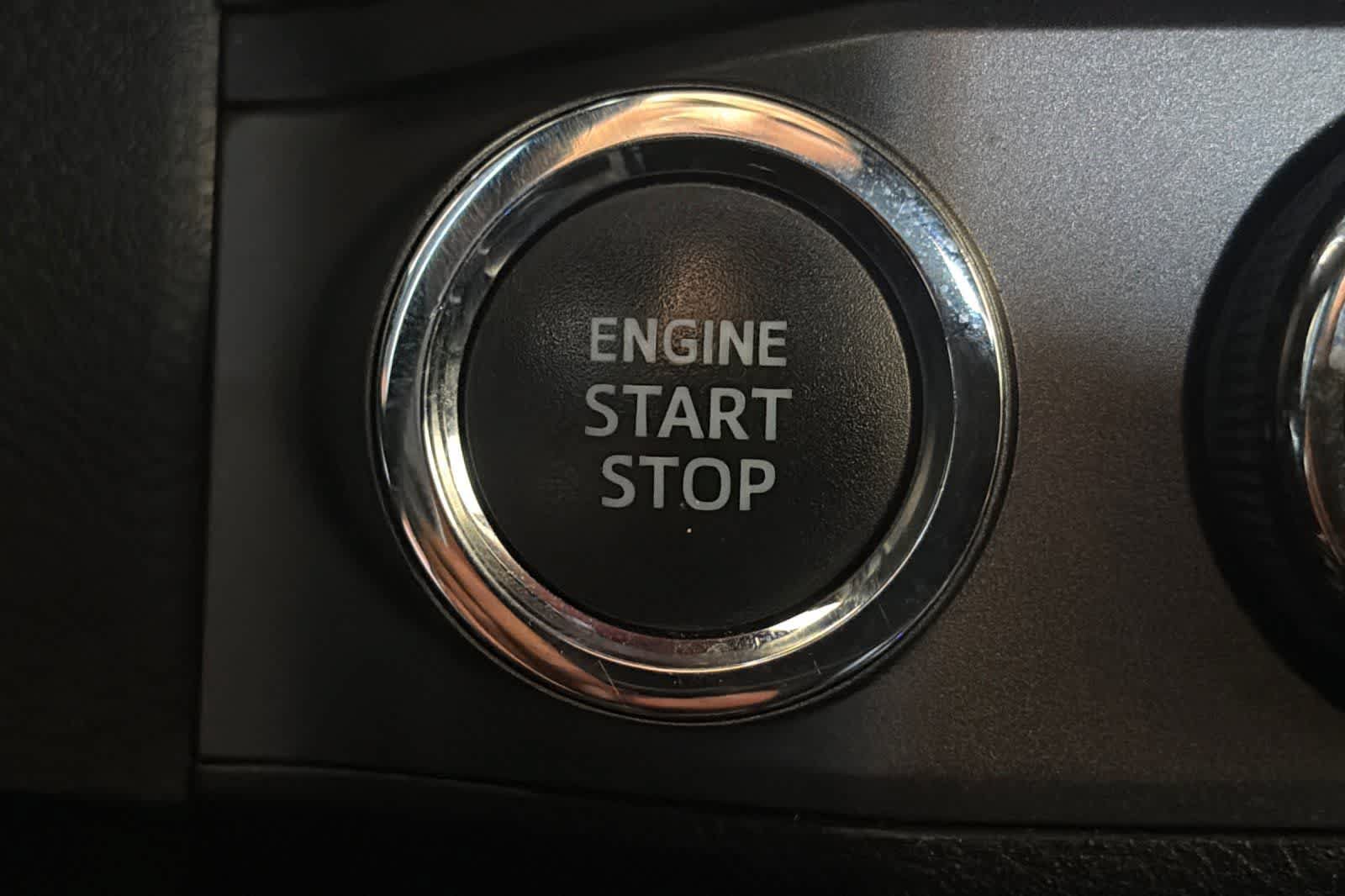 Used 2020 Toyota Tacoma TRD Sport AWD/4WD image 22