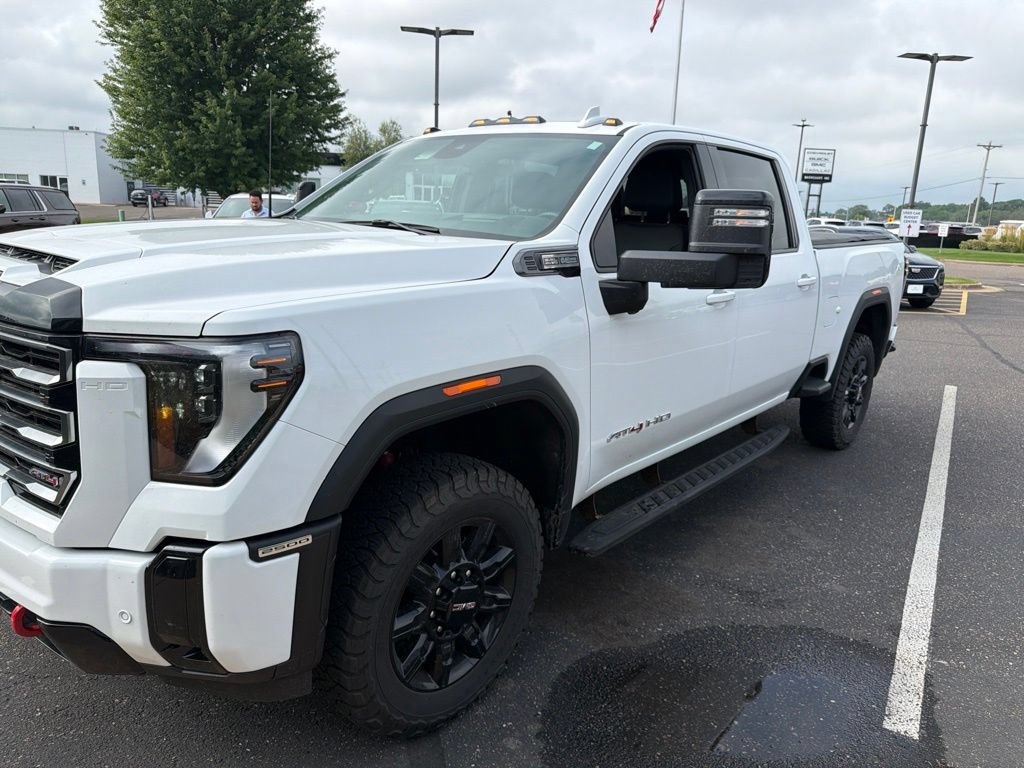 Certified 2025 GMC Sierra 2500 AT4 w/ AT4 Premium Plus Package AWD/4WD image 1