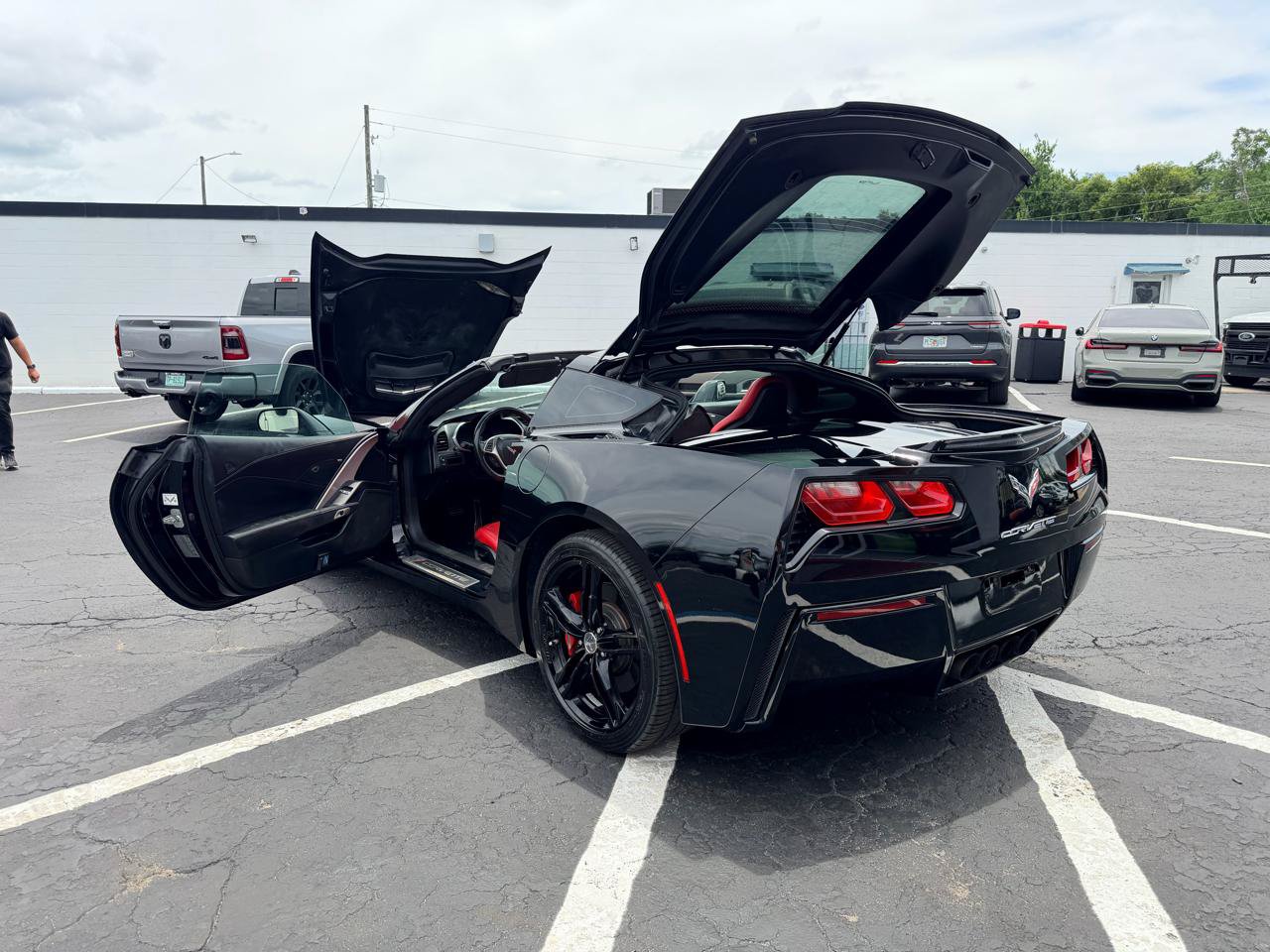 Used 2017 Chevrolet Corvette Stingray Coupe w/ 1LT RWD image 41