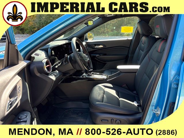 New 2026 Chevrolet Trax RS w/ Sunroof Package FWD image 23