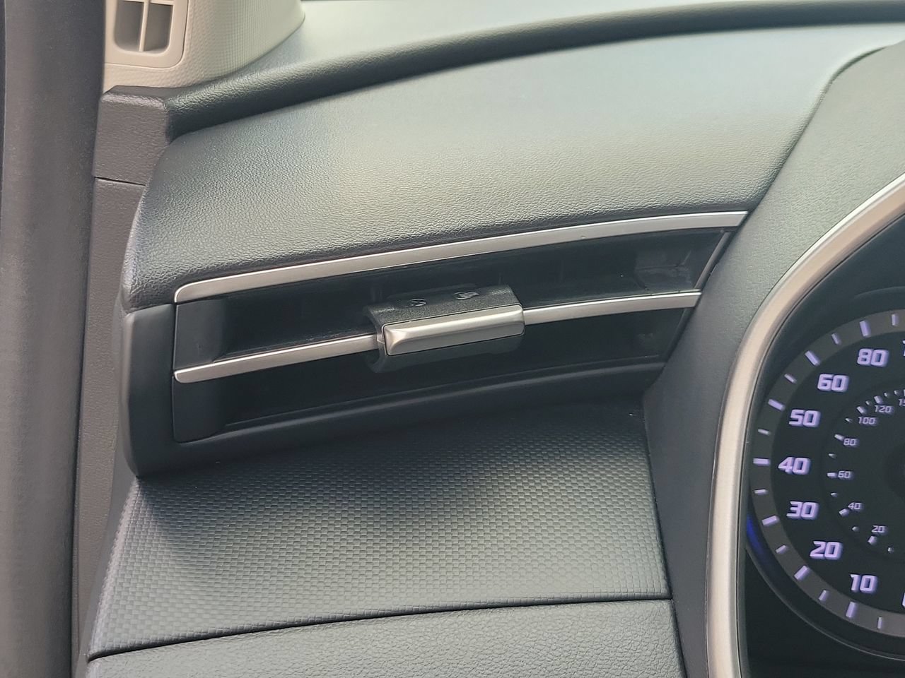 Used 2023 Hyundai Tucson SEL FWD image 32