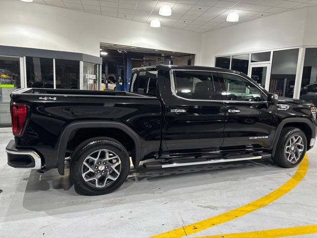 Used 2026 GMC Sierra 1500 SLT w/ SLT Premium Package AWD/4WD image 9