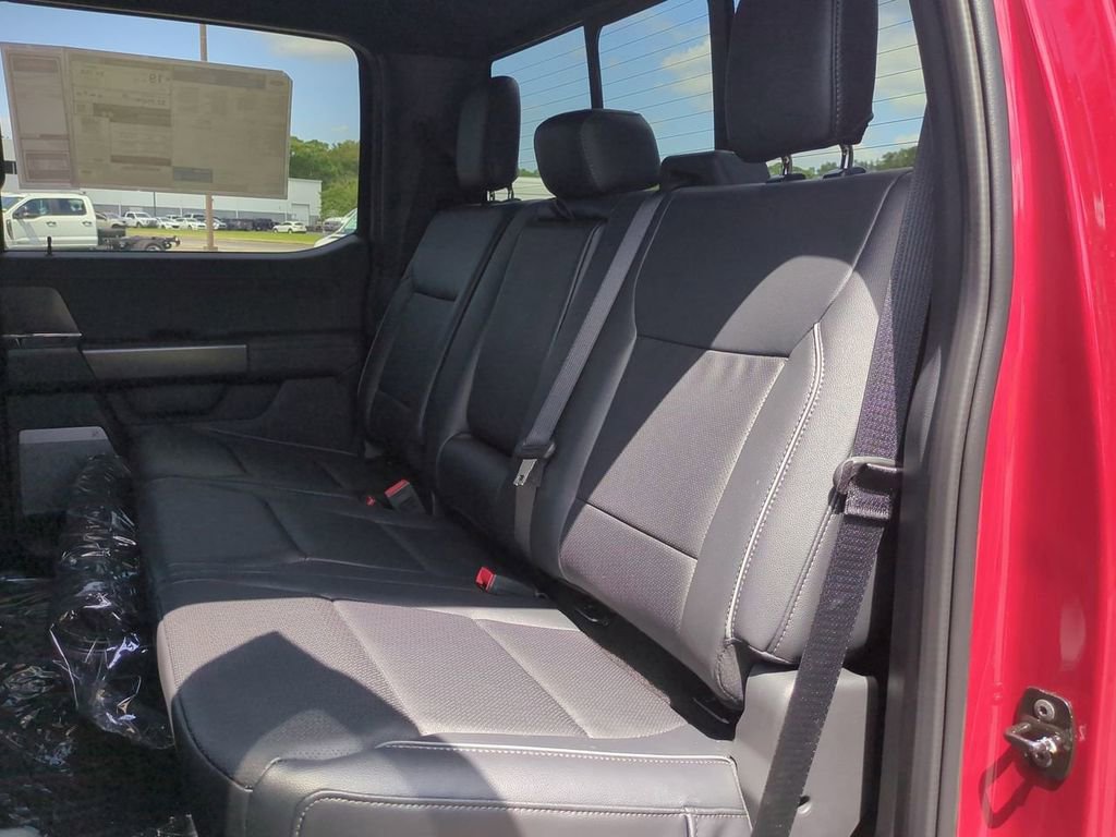 New 2025 Ford F150 Lariat w/ Equipment Group 501A Mid image 15