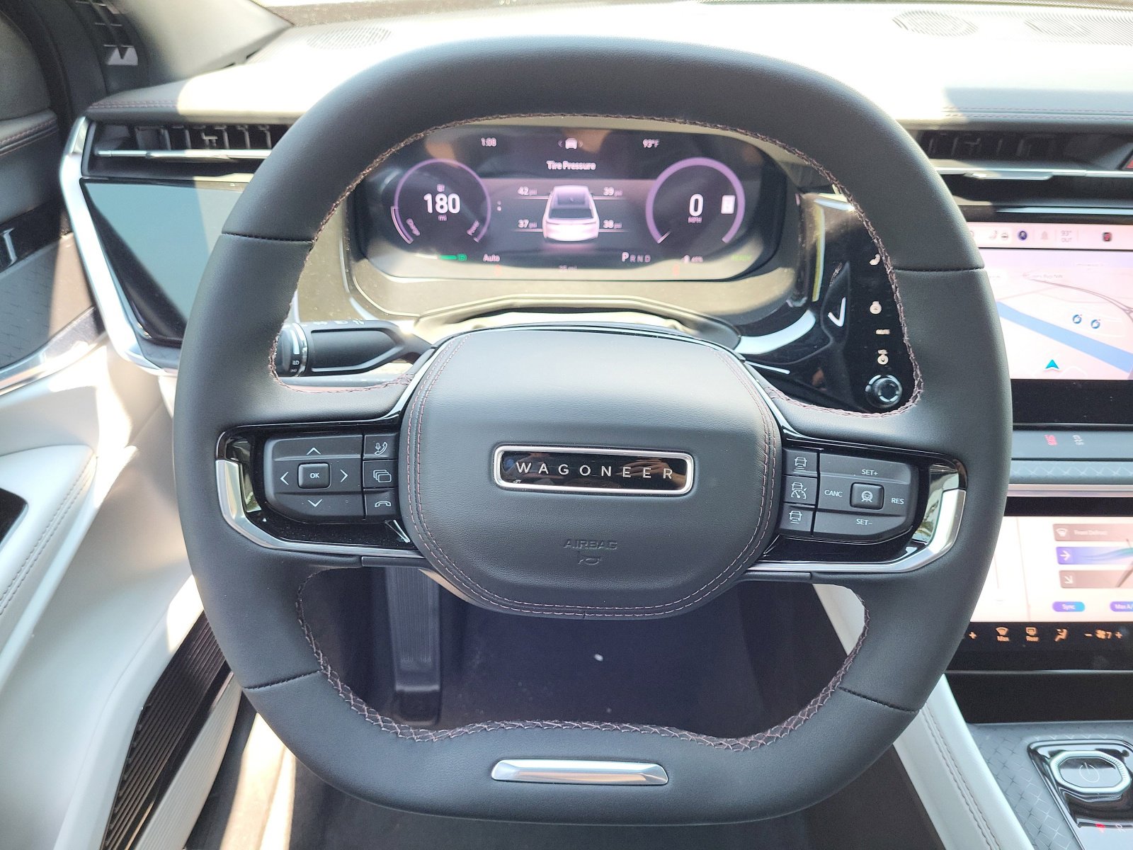 New 2025 Jeep Wagoneer Limited image 10