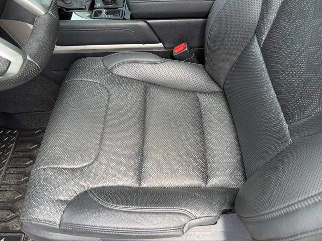 Used 2024 Toyota Tundra Limited AWD/4WD image 23