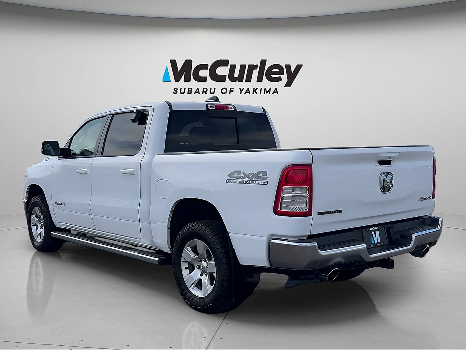 Used 2022 RAM 1500 Big Horn AWD/4WD image 4