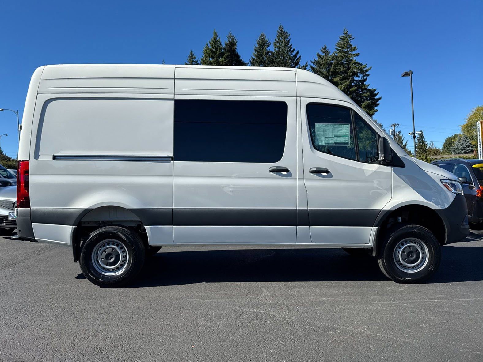 New 2025 Mercedes-Benz Sprinter 2500 image 3