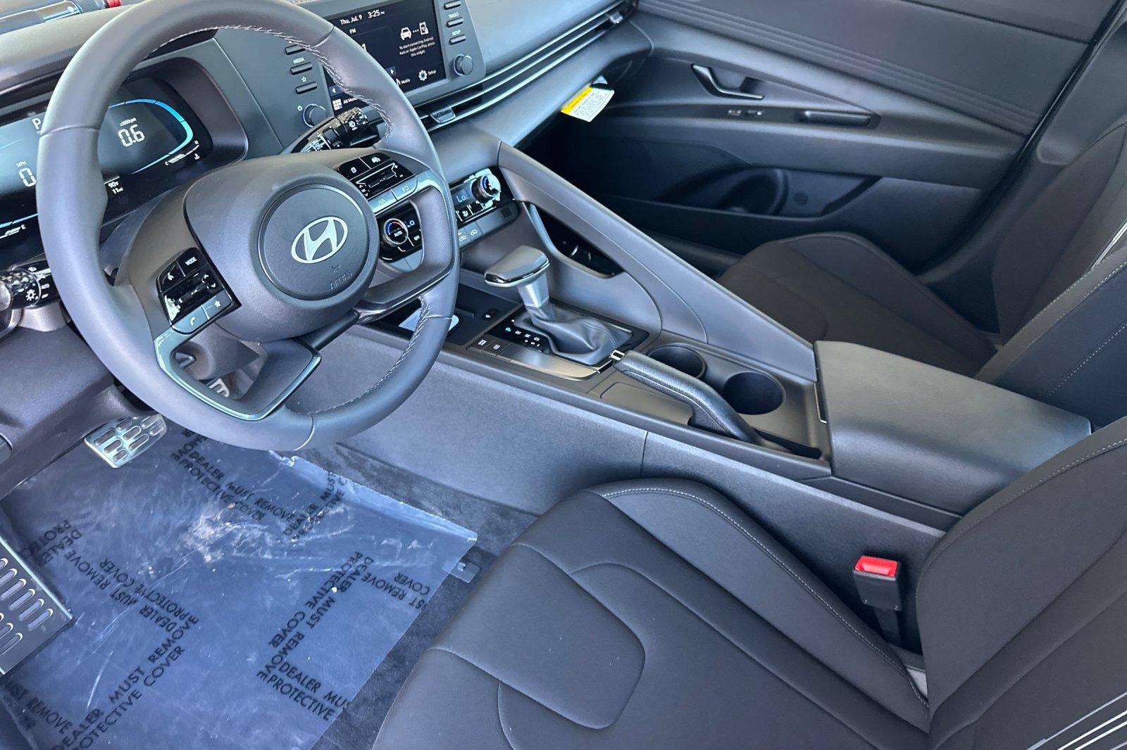 New 2026 Hyundai Elantra Sport FWD image 9