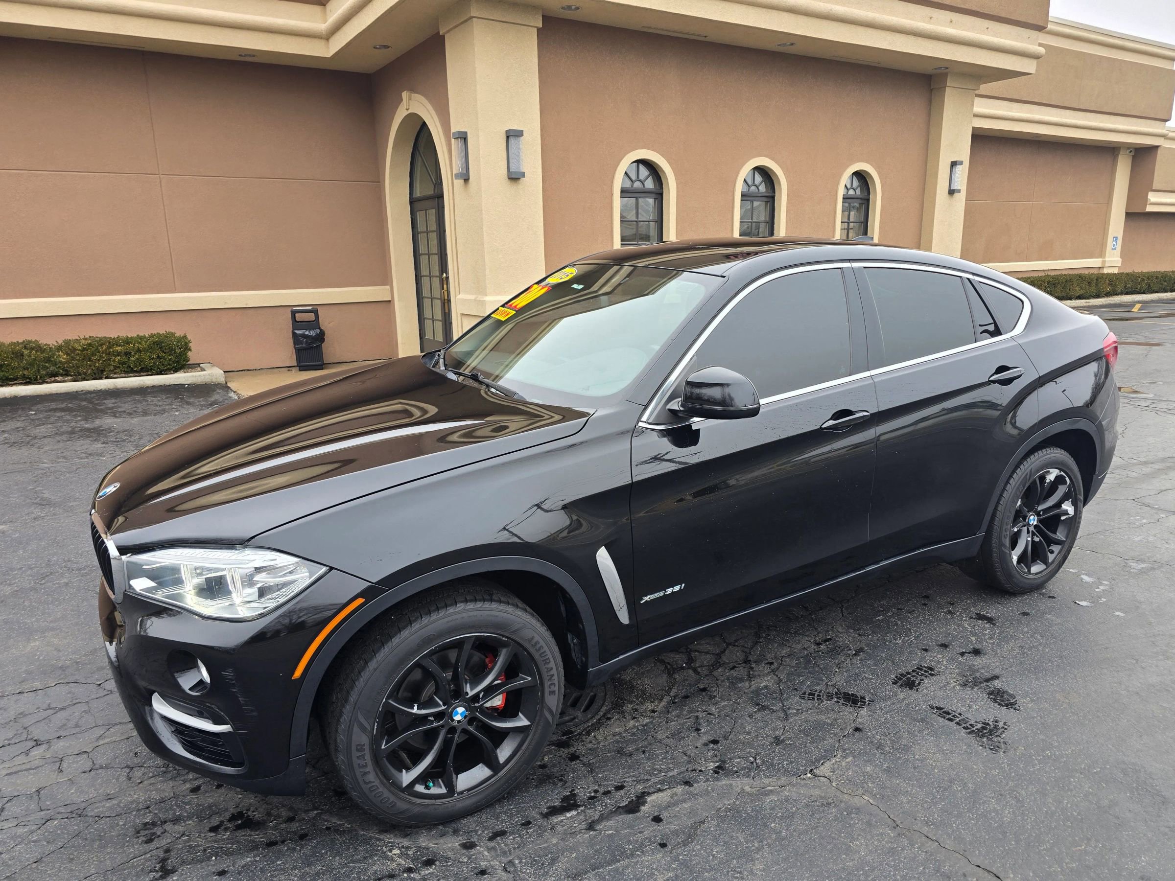 Used 2015 BMW X6 xDrive35i image 9