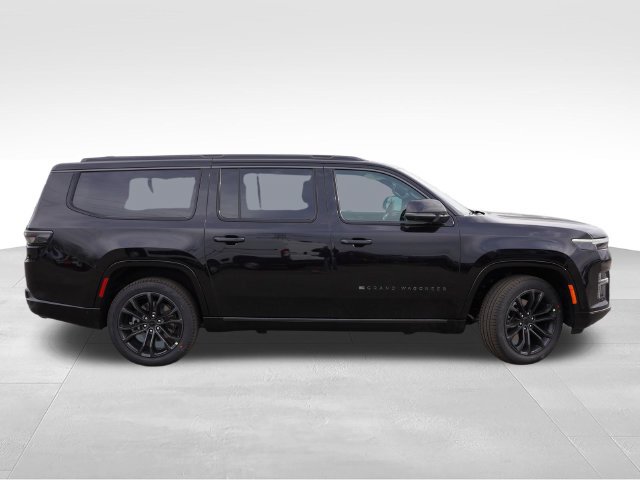 New 2026 Jeep Grand Wagoneer L Summit AWD/4WD image 2