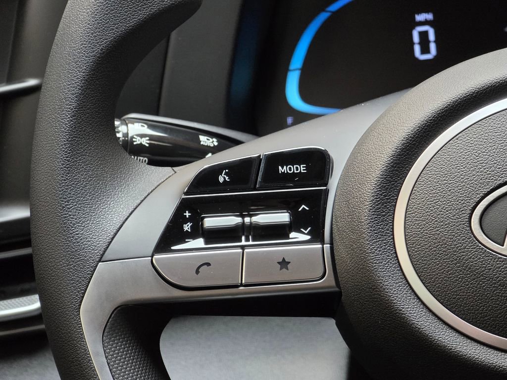 New 2026 Hyundai Elantra SE image 15