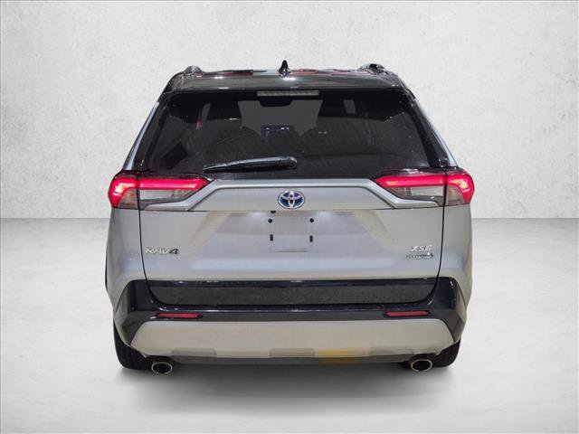 Used 2022 Toyota RAV4 XSE AWD/4WD image 6