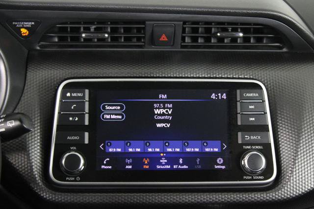 Certified 2019 Nissan Kicks SV FWD image 9