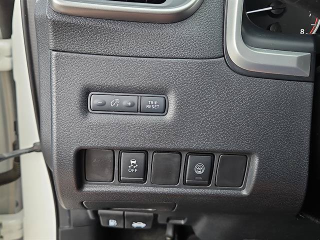 Used 2023 Nissan Murano SV w/ SV Midnight Edition Package FWD image 19