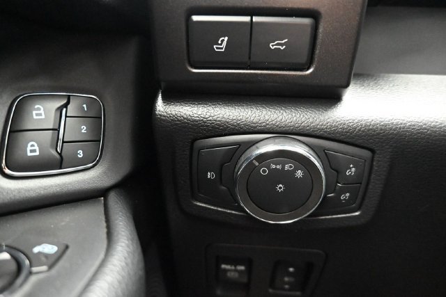 Used 2020 Ford Expedition Max Limited w/ Equipment Group 303A AWD/4WD image 27