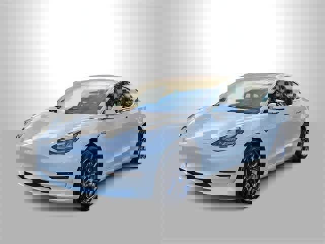 Used 2019 Tesla Model 3 Standard Range Plus image 4