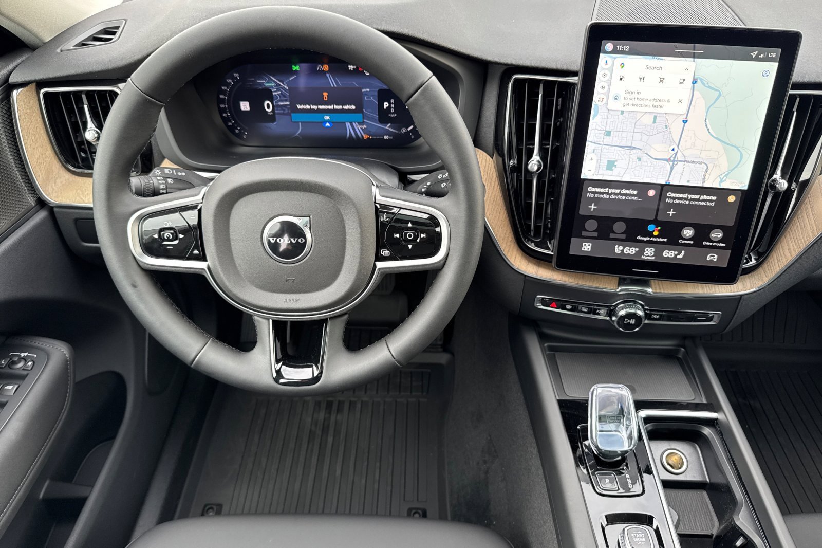 New 2026 Volvo XC60 B5 Plus w/ Climate Package image 13