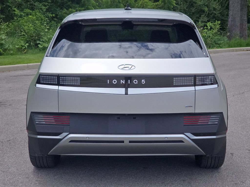 Used 2024 Hyundai Ioniq 5 SEL AWD/4WD image 15