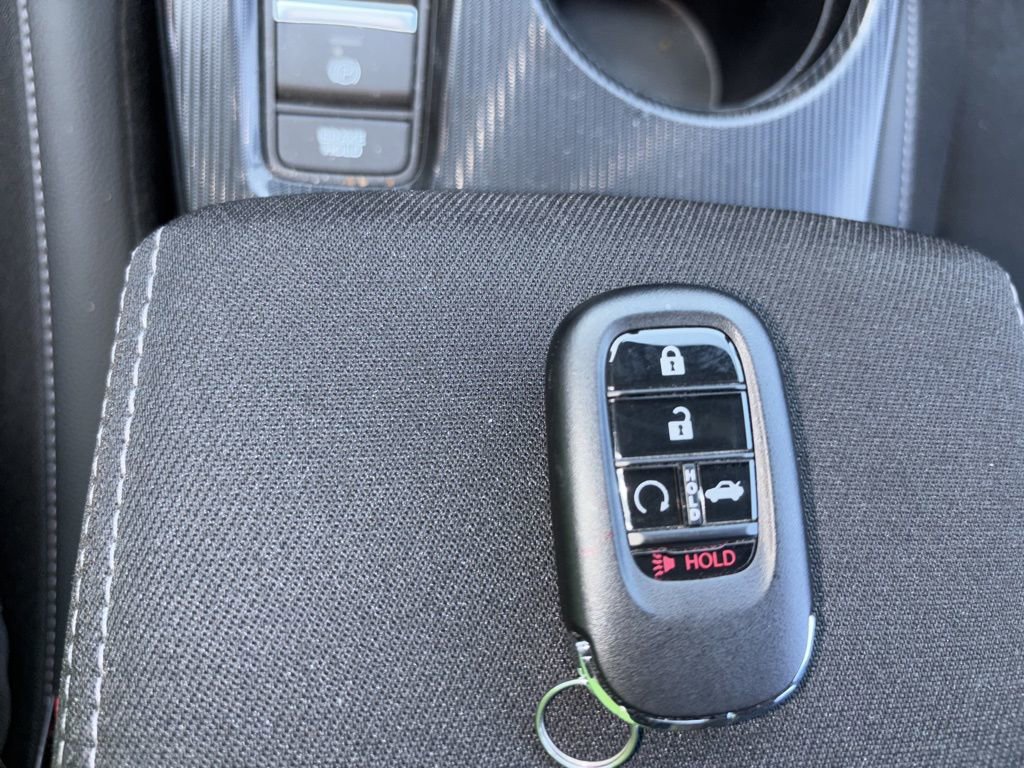 Used 2025 Honda Civic Sport image 17