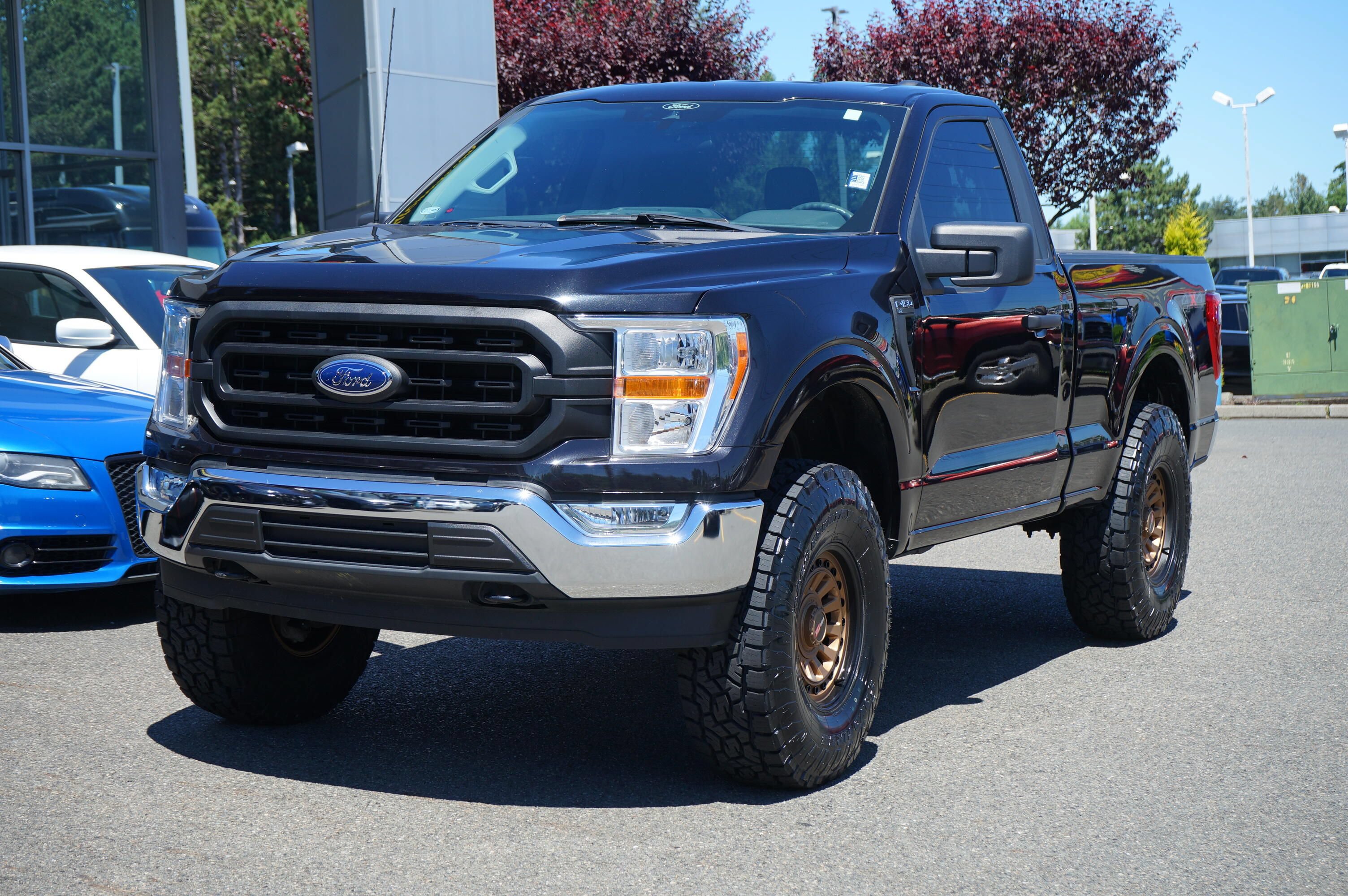 Used 2021 Ford F150 XL w/ Equipment Group 101A High AWD/4WD image 1