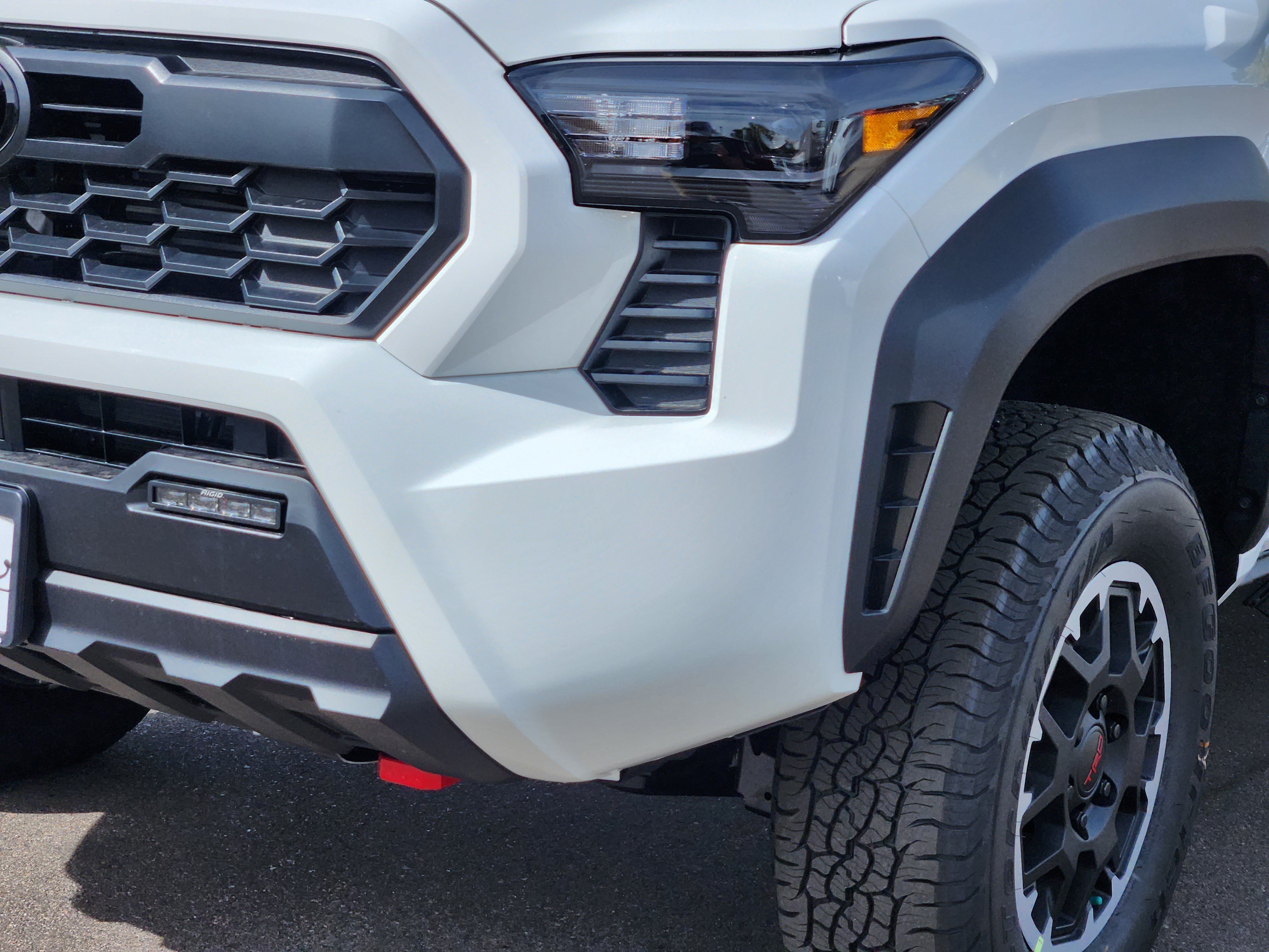 New 2026 Toyota Tacoma TRD Off-Road AWD/4WD image 3