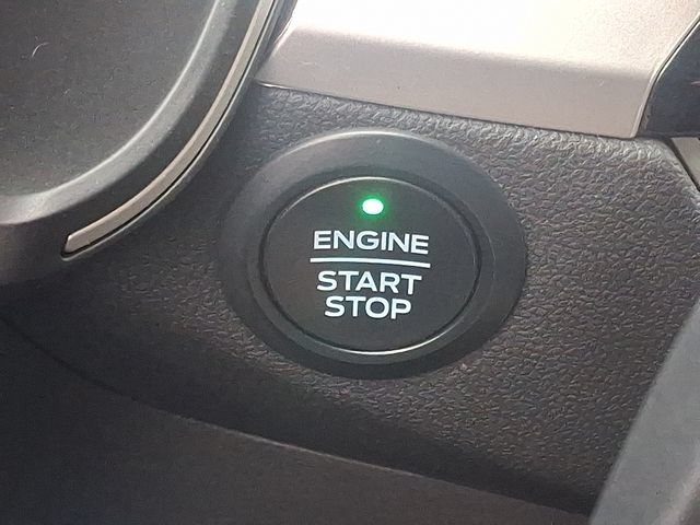 Used 2020 Ford Escape SE AWD/4WD image 22