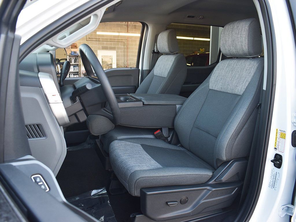 New 2026 Ford F350 XLT image 5