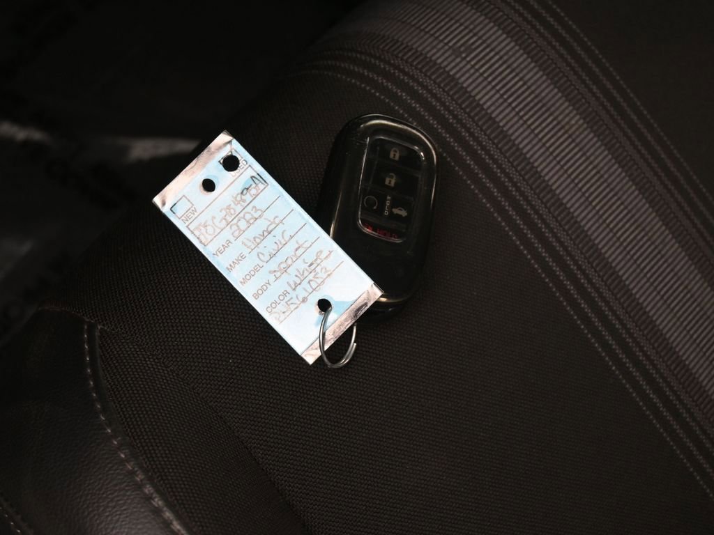 Used 2023 Honda Civic Sport image 18